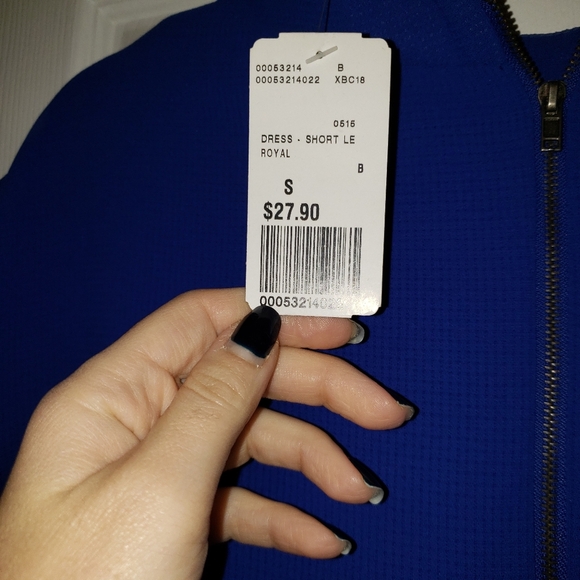 Forever 21 contemporary cobalt blue top size s - Picture 3 of 3